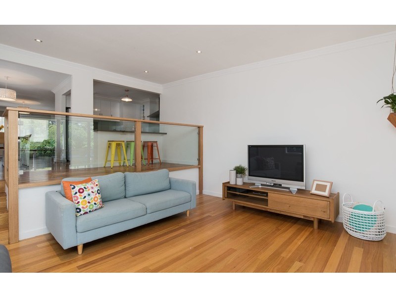 11 Bambra Street, Croydon VIC 3136