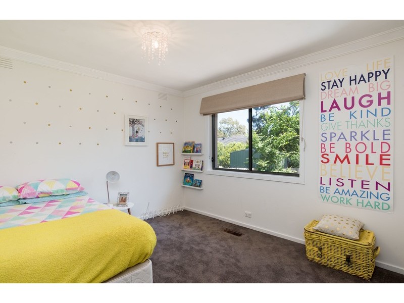 11 Bambra Street, Croydon VIC 3136