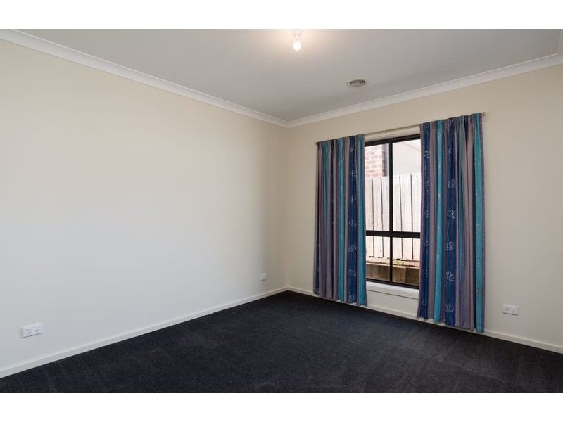 15A Nolan Avenue, Mooroolbark VIC 3138