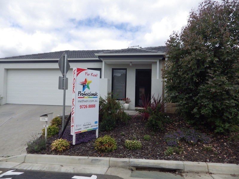 2 Tanika Circuit, Croydon VIC 3136