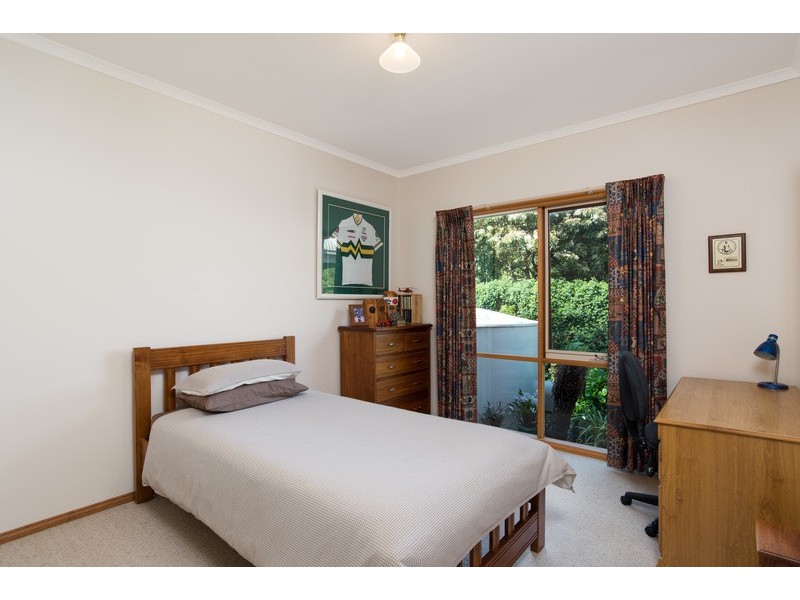 5 Fielden Close, Mooroolbark VIC 3138