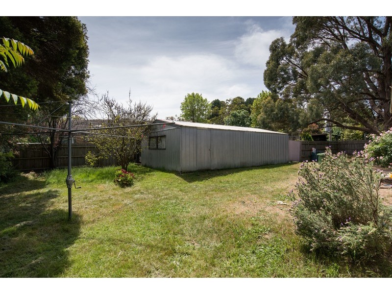 41 Gladesville Drive, Kilsyth VIC 3137