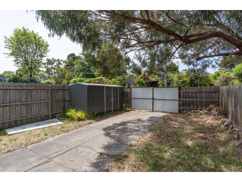 41 Gladesville Drive, Kilsyth VIC 3137