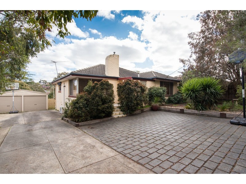 311 Hull Road, Mooroolbark VIC 3138