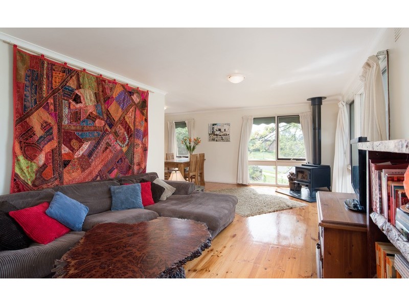 31 Landscape Drive, Mooroolbark VIC 3138