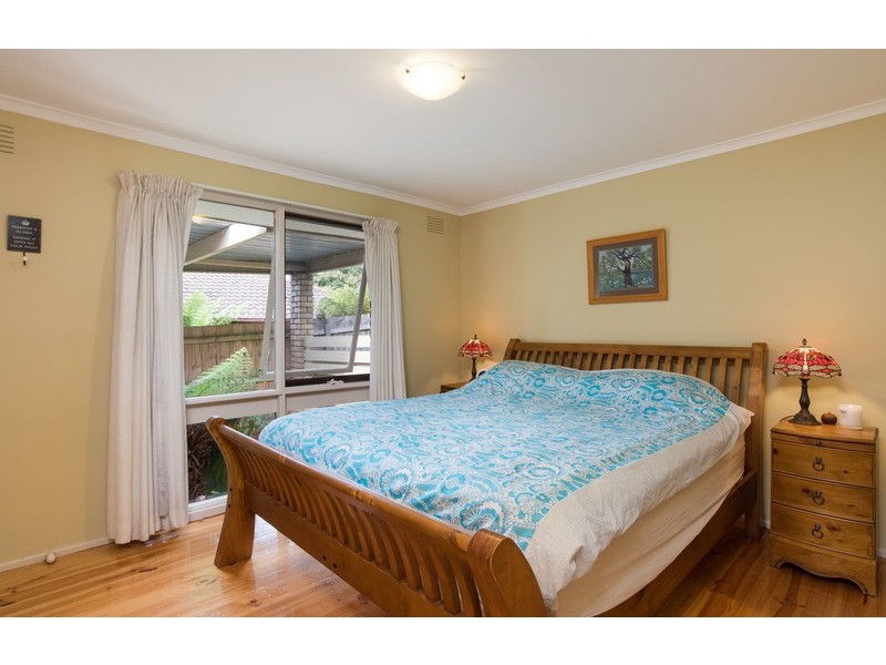 31 Landscape Drive, Mooroolbark VIC 3138