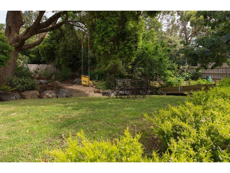 31 Landscape Drive, Mooroolbark VIC 3138