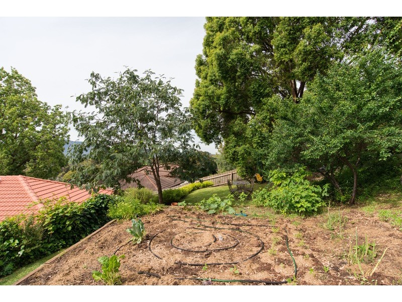 31 Landscape Drive, Mooroolbark VIC 3138