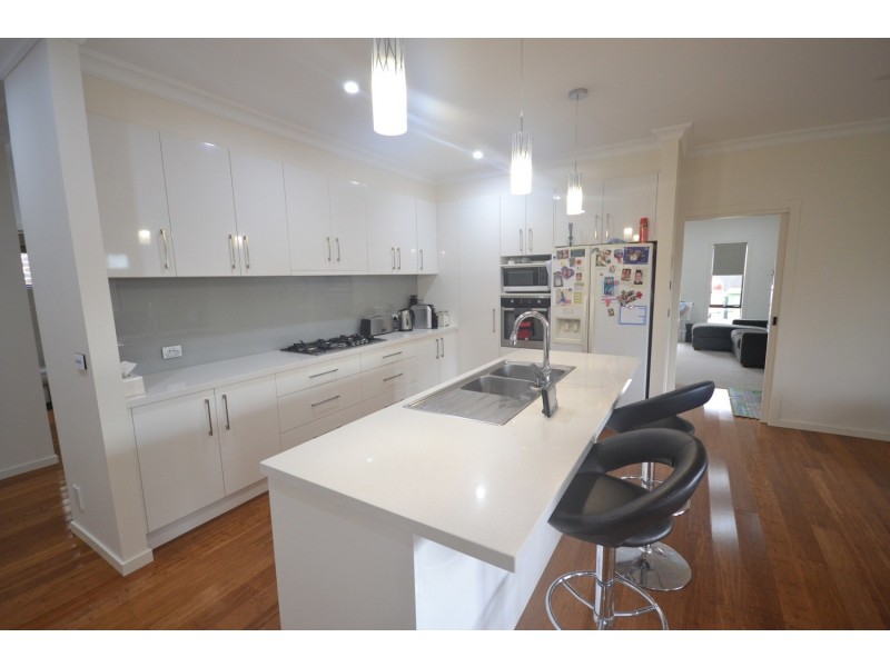 23A Shakespeare Avenue, Mooroolbark VIC 3138