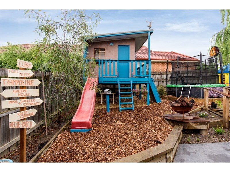 37 Larbert Road, Mooroolbark VIC 3138