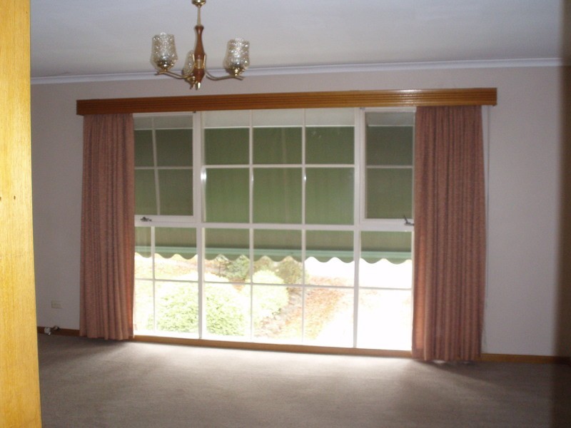 45 Holloway Road, Croydon VIC 3136