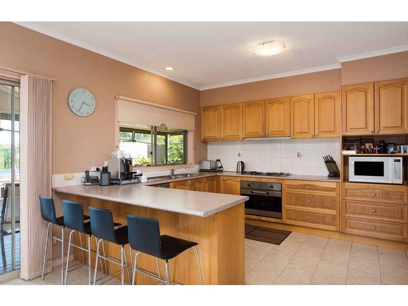 8 Revenue Place, Lilydale VIC 3140