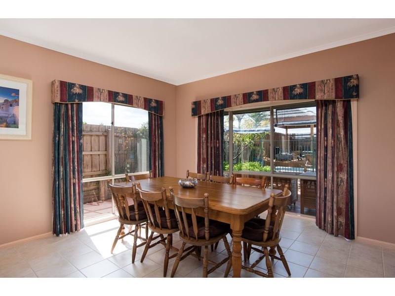 8 Revenue Place, Lilydale VIC 3140