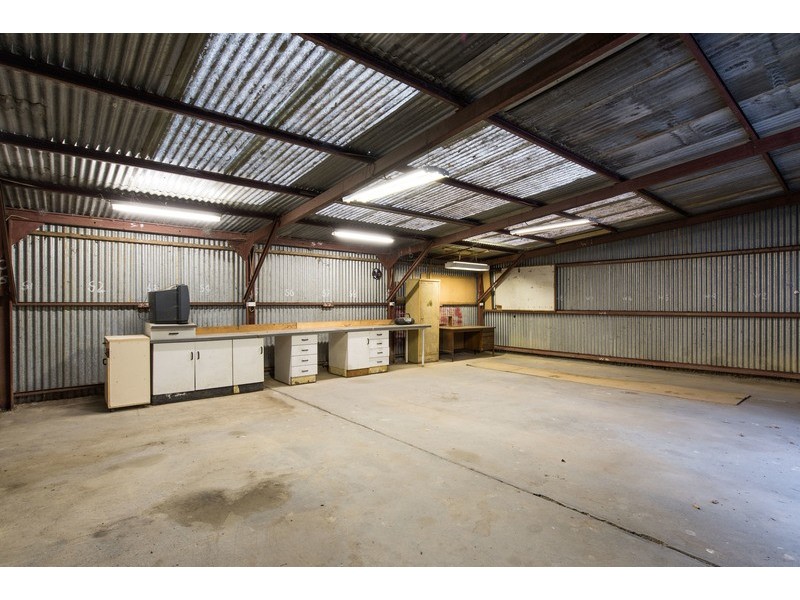 16 Park Road, Montrose VIC 3765