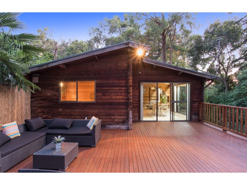 16 Park Road, Montrose VIC 3765