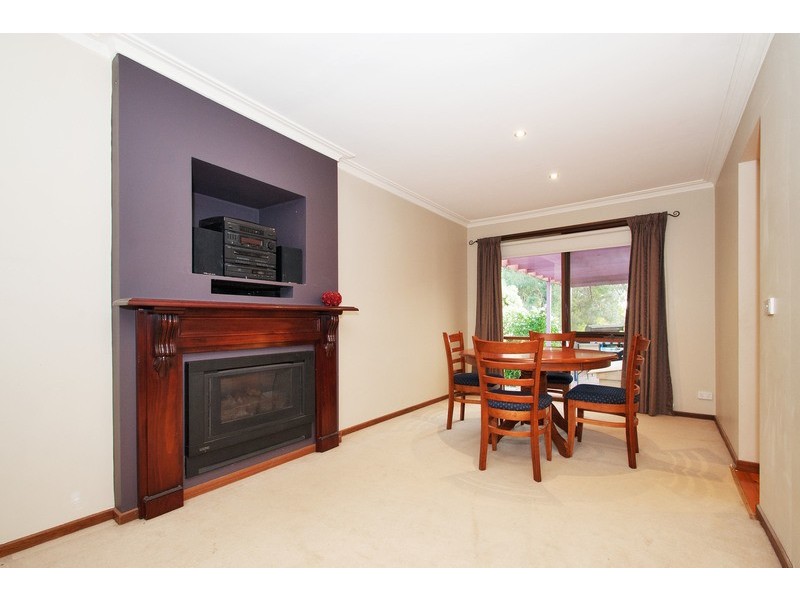 15 Birchwood Drive, Mooroolbark VIC 3138