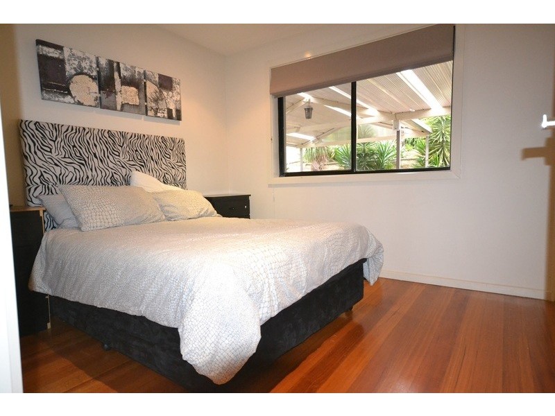 12 Meadowlark Lane, Mooroolbark VIC 3138