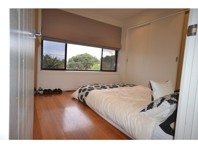 12 Meadowlark Lane, Mooroolbark VIC 3138