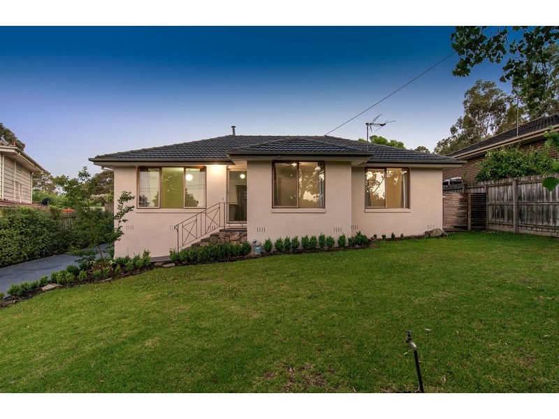 18 Belchester Avenue, Coldstream VIC 3770