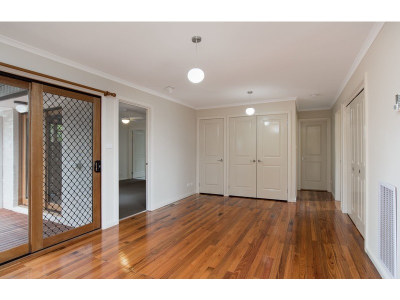 18 Belchester Avenue, Coldstream VIC 3770