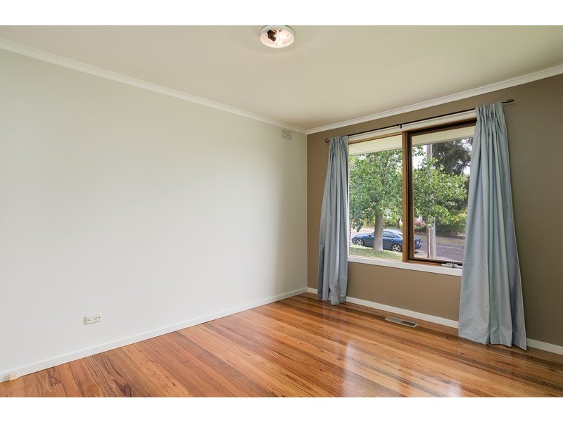 18 Belchester Avenue, Coldstream VIC 3770