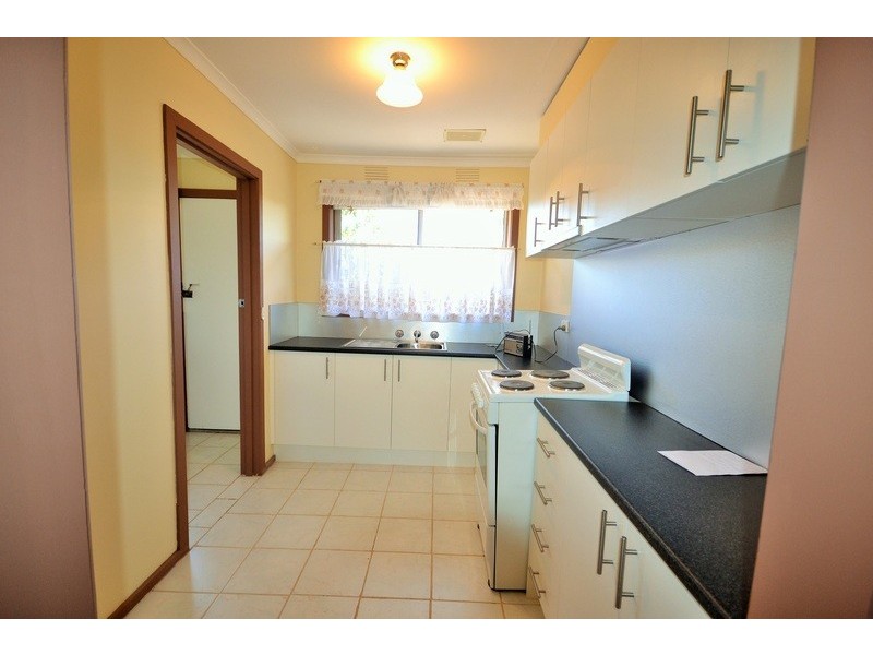 5/11 Churchill Road, Croydon VIC 3136