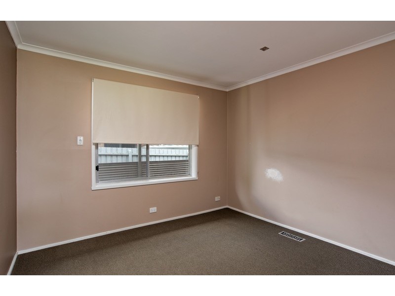 89 Sellick Drive, Croydon VIC 3136