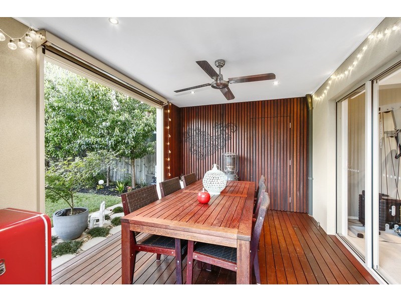 6 Empire Drive, Mooroolbark VIC 3138