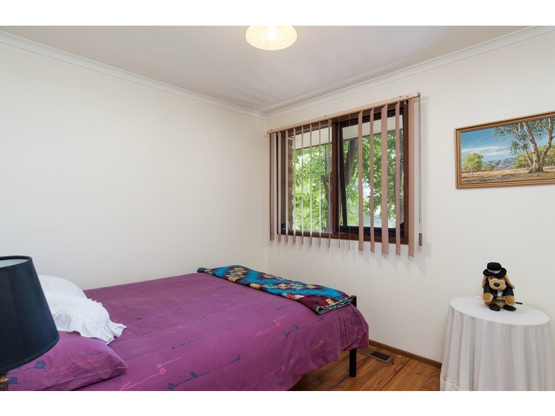 48 Barker Drive, Mooroolbark VIC 3138