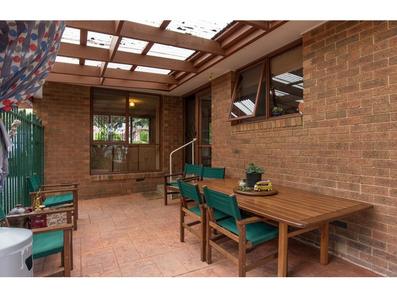 48 Barker Drive, Mooroolbark VIC 3138