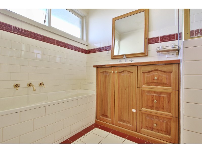 3 Henty Court, Croydon VIC 3136