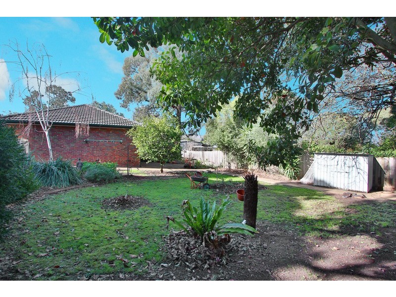 3 Henty Court, Croydon VIC 3136