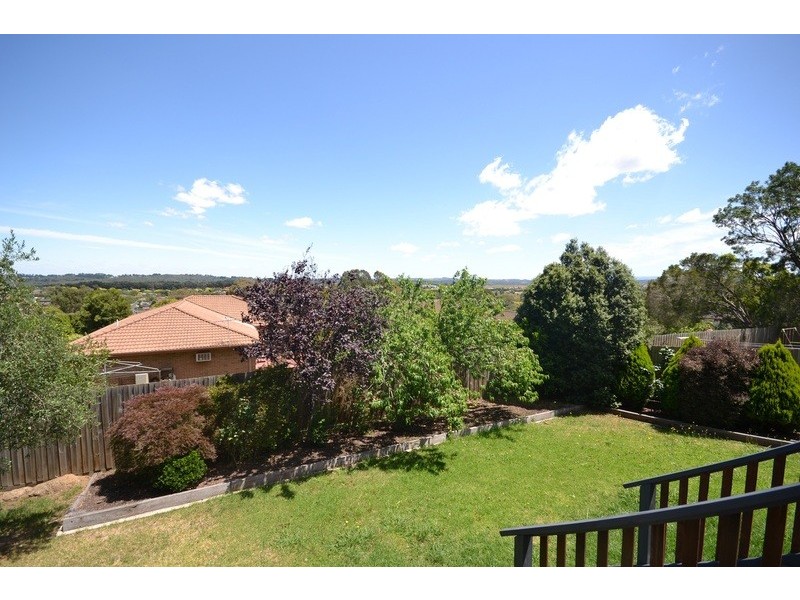 15 Edward Road, Chirnside Park VIC 3116