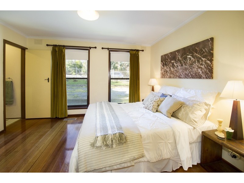 241 Manchester Road, Mooroolbark VIC 3138