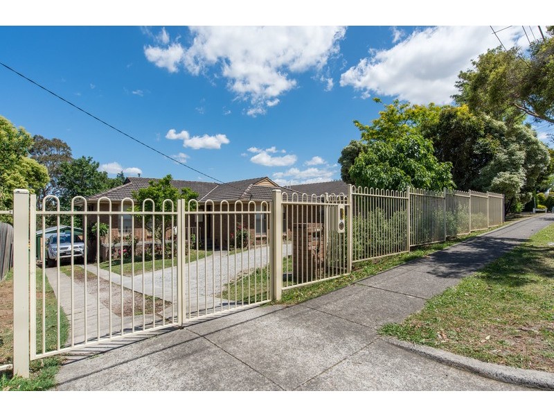 241 Manchester Road, Mooroolbark VIC 3138