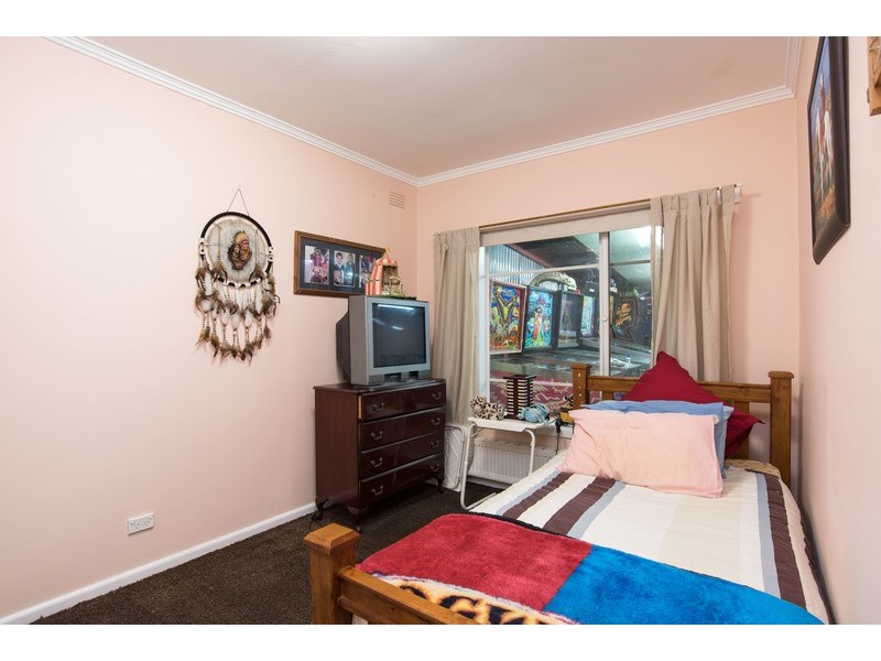 17 Shelley Avenue, Kilsyth VIC 3137