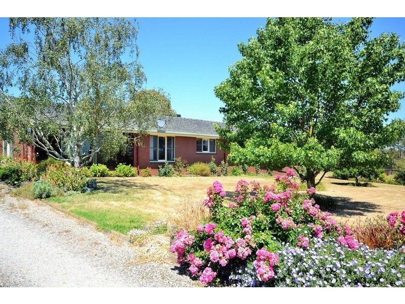 5A Paynes Road, Chirnside Park VIC 3116