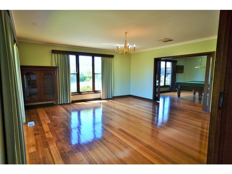 5A Paynes Road, Chirnside Park VIC 3116