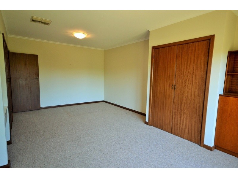 5A Paynes Road, Chirnside Park VIC 3116