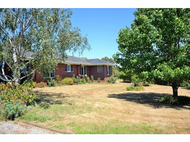 5A Paynes Road, Chirnside Park VIC 3116