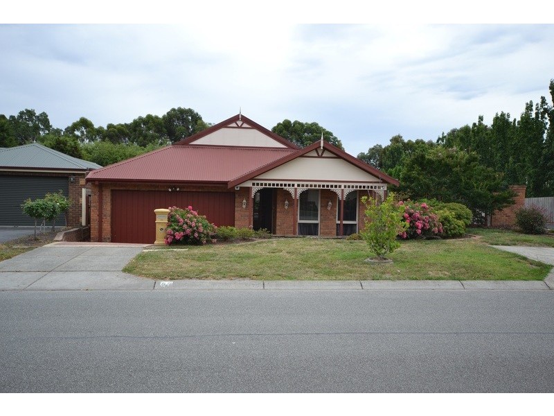69 Eucalypt Drive, Lilydale VIC 3140