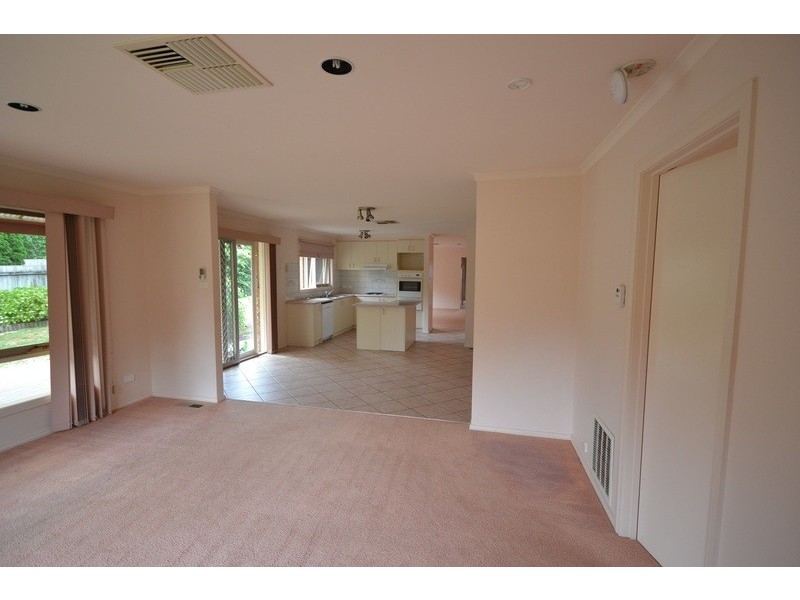 69 Eucalypt Drive, Lilydale VIC 3140