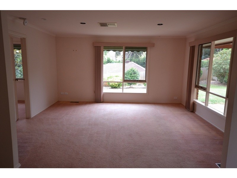 69 Eucalypt Drive, Lilydale VIC 3140