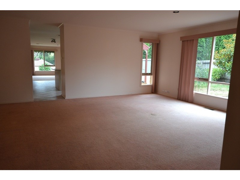 69 Eucalypt Drive, Lilydale VIC 3140