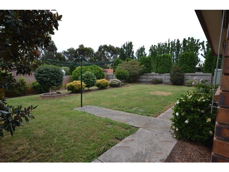 69 Eucalypt Drive, Lilydale VIC 3140