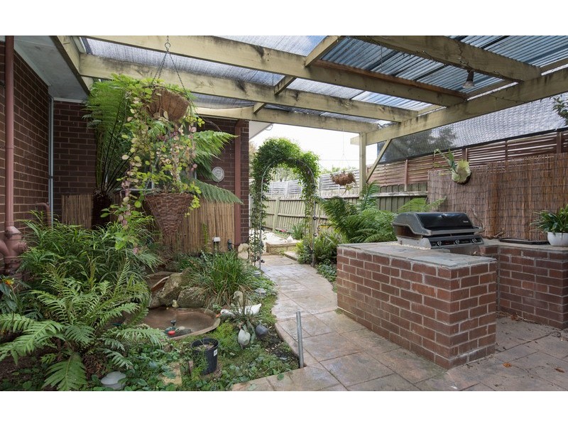 1 Grace Avenue, Mooroolbark VIC 3138