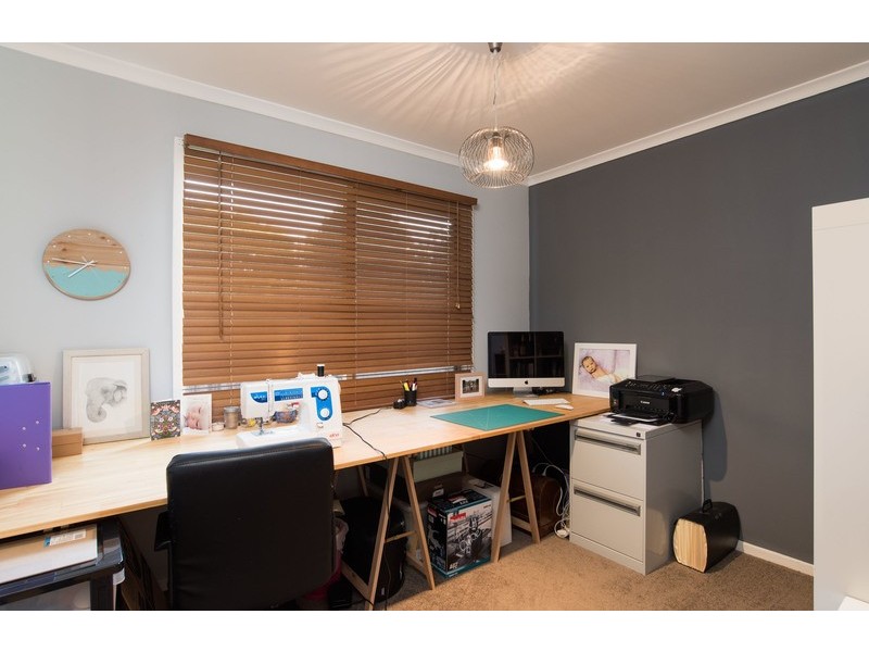 18 Highview Drive, Mooroolbark VIC 3138