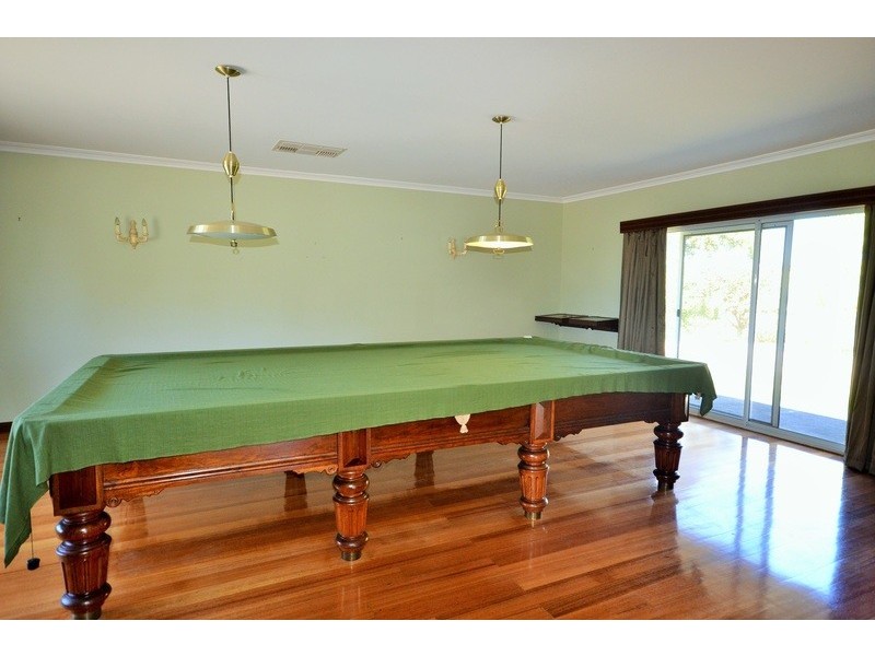 5 Paynes Road, Chirnside Park VIC 3116