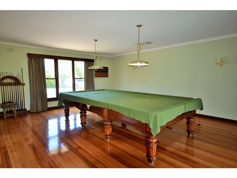 5 Paynes Road, Chirnside Park VIC 3116