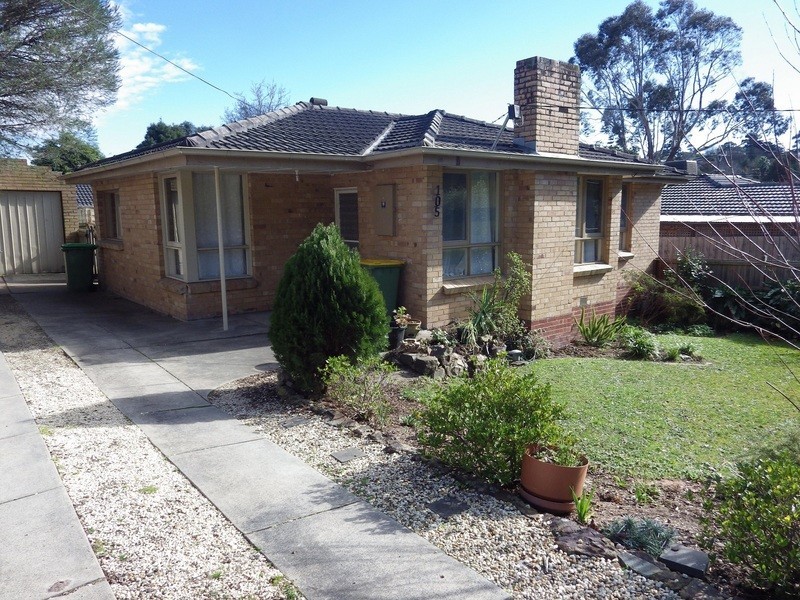 105 Pembroke Road, Mooroolbark VIC 3138